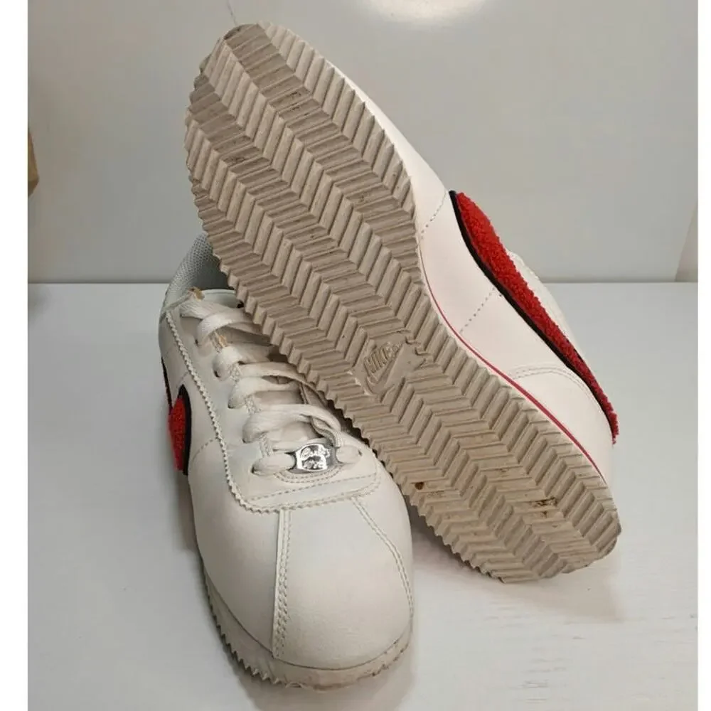 white Nike Cortez sneakers sz 6.5 Y